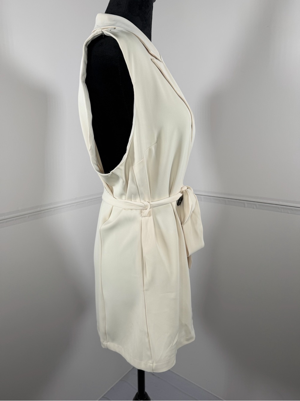 NWT Melloday Ivory Sleeveless Longline Blazer Vest Tie Waist Size Medium - Picture 6 of 11